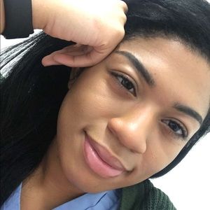 Meet your Posher, Tiffany